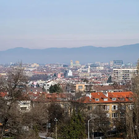 Апартаменты Cozy In Lozenetz